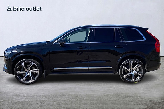 Volvo XC90 3 of 5