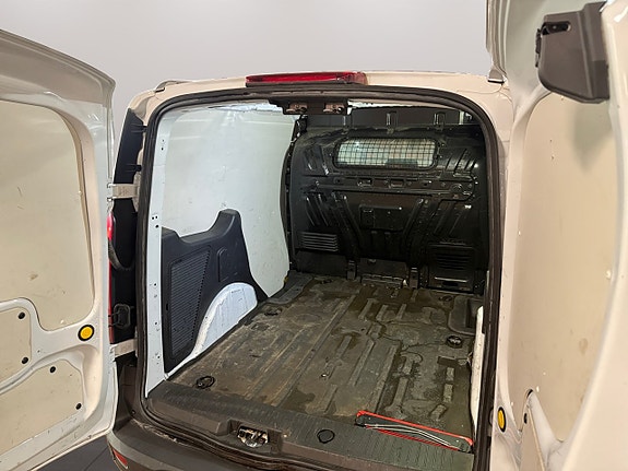 Ford Transit Connect 12 of 19