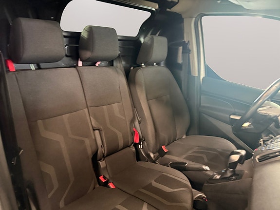 Ford Transit Connect 10 of 19