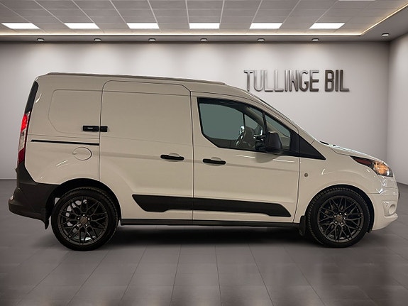 Ford Transit Connect 6 of 19