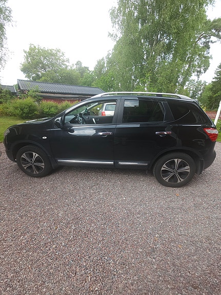 Nissan Qashqai 4 of 5
