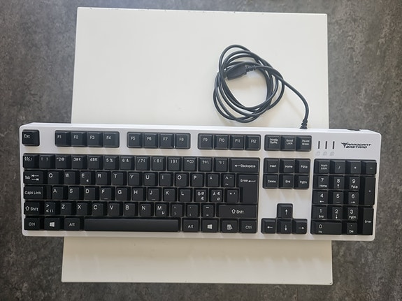 Product image 2 of 4