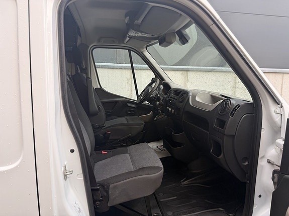 Renault Master 3 of 5