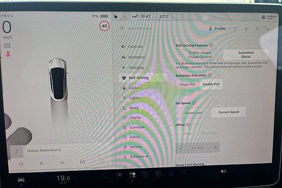 Tesla Model Y 16 of 16