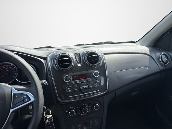Dacia Sandero 17 of 21