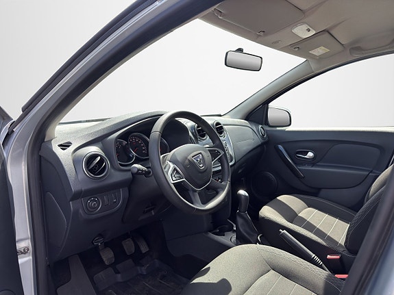 Dacia Sandero 8 of 21