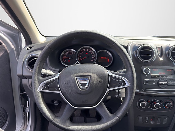 Dacia Sandero 9 of 21