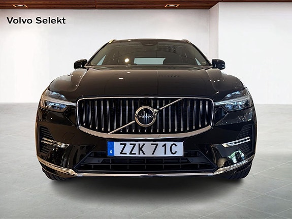 Volvo XC60 8 of 14