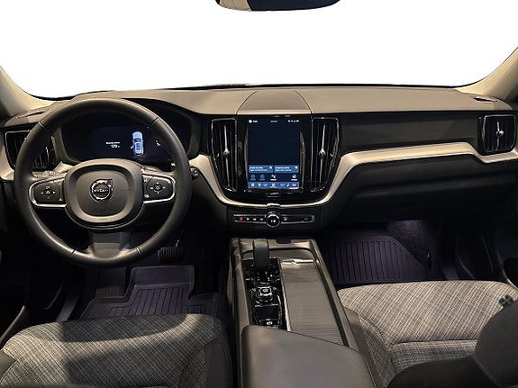 Volvo XC60 5 of 14