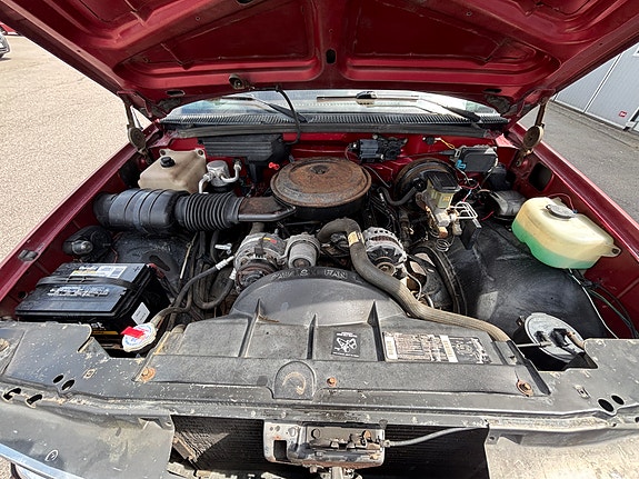 Chevrolet C1500 5 of 8