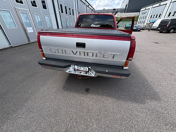 Chevrolet C1500 6 of 8