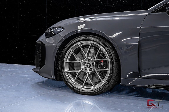 Audi RS5 4 of 21
