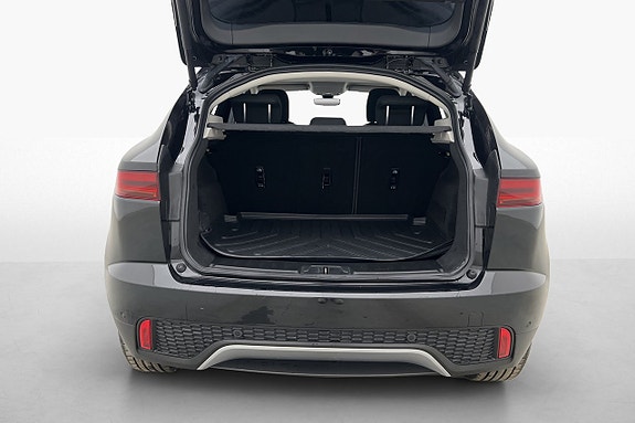 Jaguar E-PACE 24 of 25