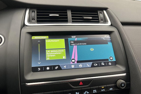 Jaguar E-PACE 16 of 25