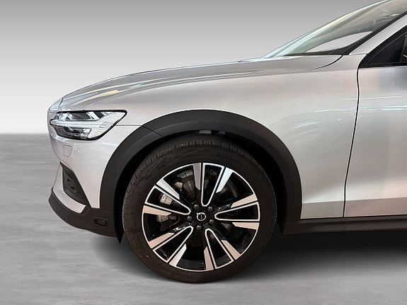 Volvo V60 Cross Country 10 of 10