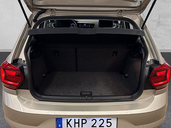 Volkswagen Polo 10 of 25