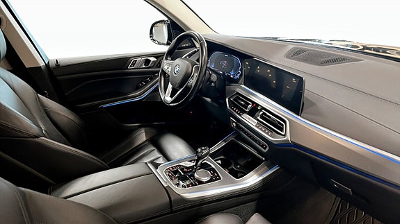 BMW X5 3 of 5