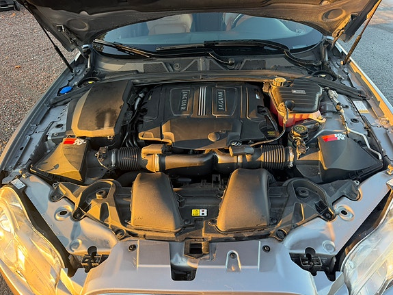 Jaguar XFR 21 of 27