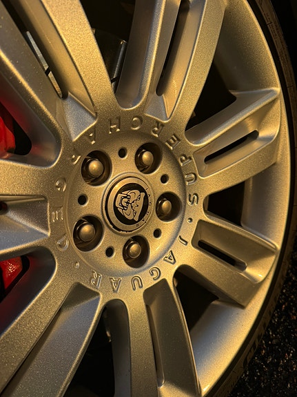 Jaguar XFR 26 of 27