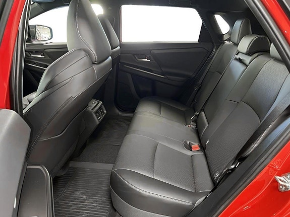 Subaru Solterra 8 of 16