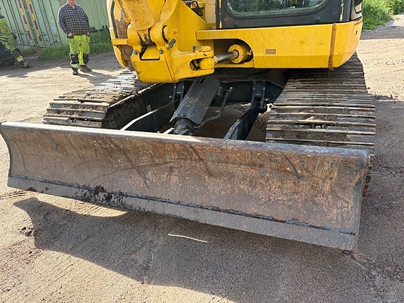 Komatsu PC88 MR-10 9 of 14