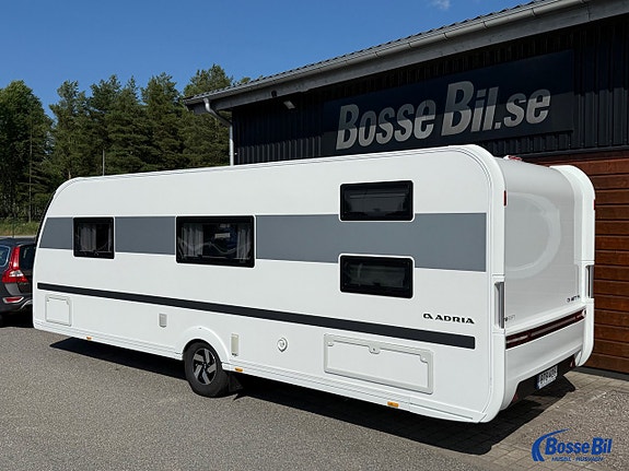 Adria ALPINA 663 PT * Barnkammare * Queenbed * 4 of 14