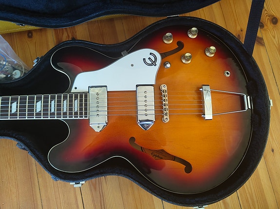 Epiphone Casino sunburst