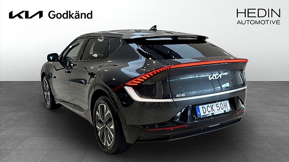 Kia EV6 5 of 18