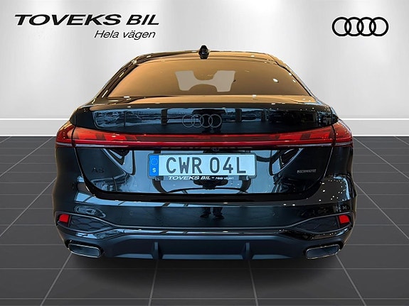 Audi A5 3 of 16