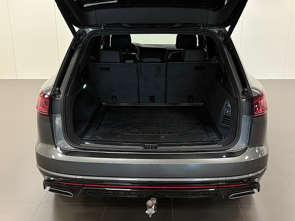 Volkswagen Touareg 8 of 21