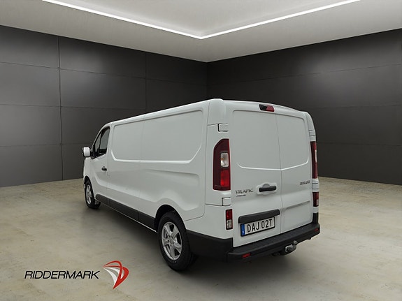 Renault Trafic 7 of 30