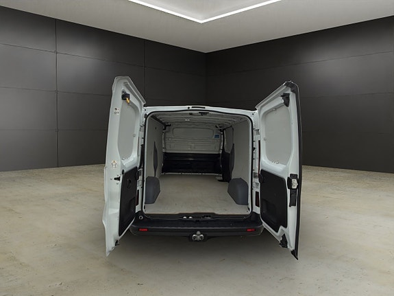 Renault Trafic 13 of 30