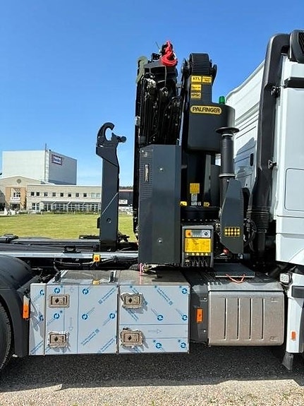 Mercedes-Benz Arocs 3253 L 8x4 (Kranvxl) 10 of 10