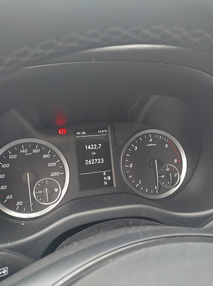 Mercedes-Benz Vito 119 4 of 5