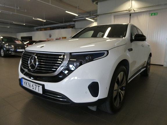 Mercedes-Benz EQC400 15 of 24