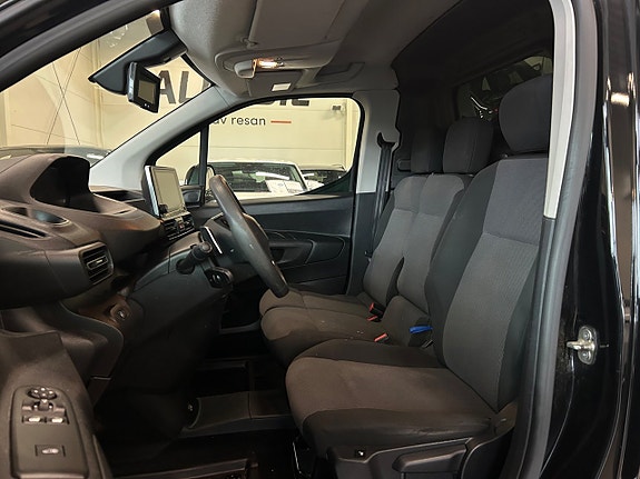Peugeot Partner 14 of 30