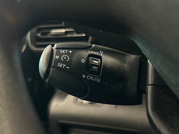 Peugeot Partner 26 of 30