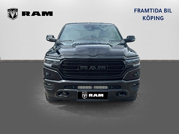 Dodge RAM 1500 2 of 5