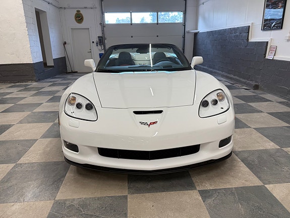 Chevrolet Corvette 5 of 5