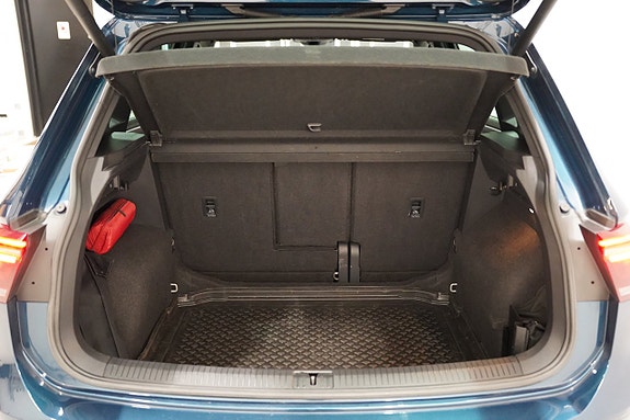 Volkswagen Tiguan 25 of 27