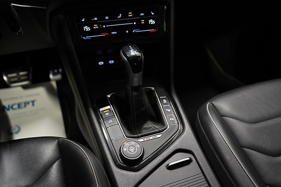 Volkswagen Tiguan 17 of 27