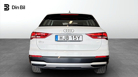 Audi Q3 5 of 5