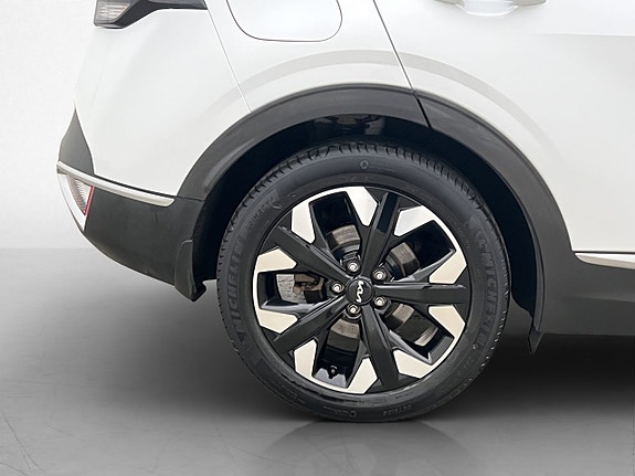 Kia Sportage 27 of 30