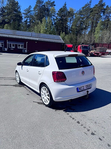Volkswagen Polo 3 of 5