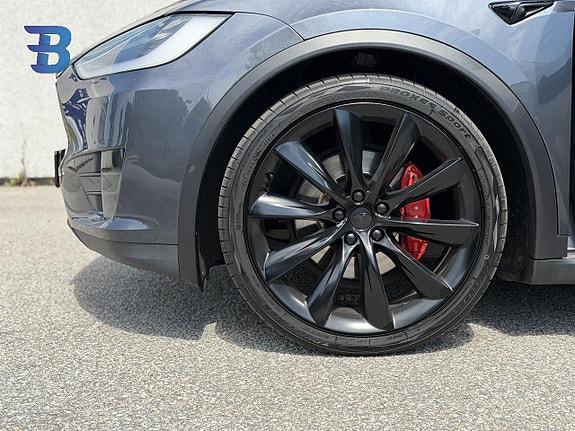 Tesla Model X 5 of 5