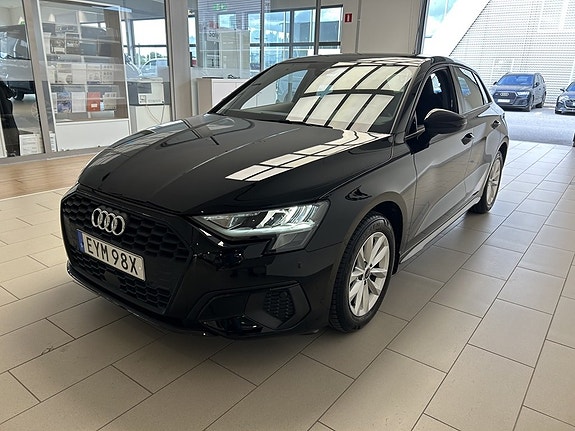 Audi A3 3 of 24