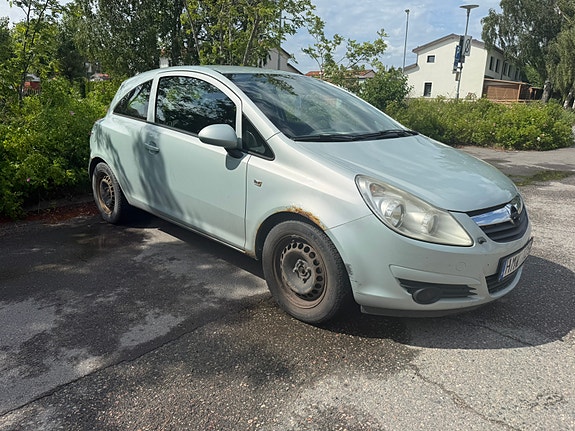 Opel Corsa 3 of 4