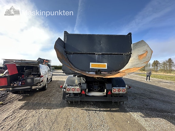 Hogstad svets P43-T34 asfaltstrailer 6 of 27