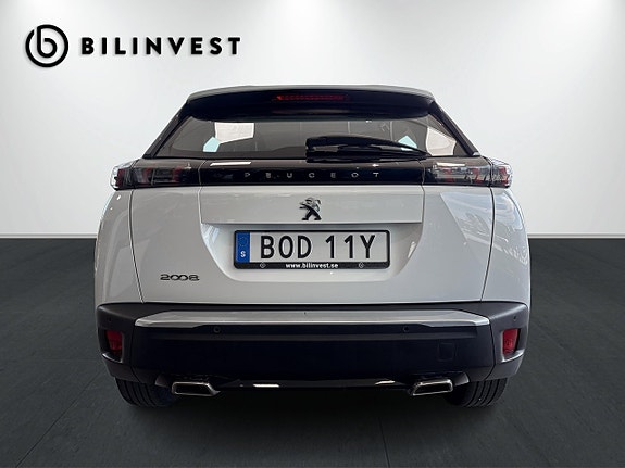 Peugeot 2008 4 of 5