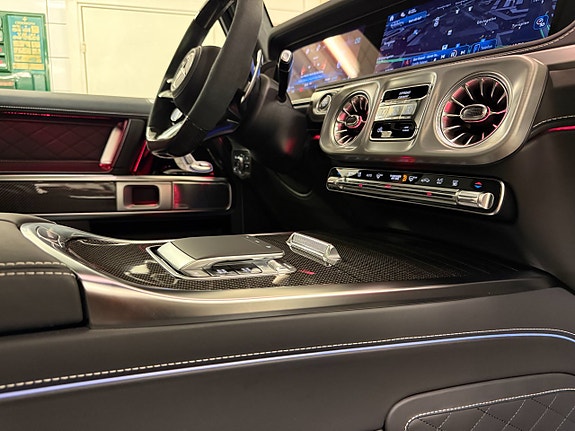 Mercedes-Benz G63 16 of 17